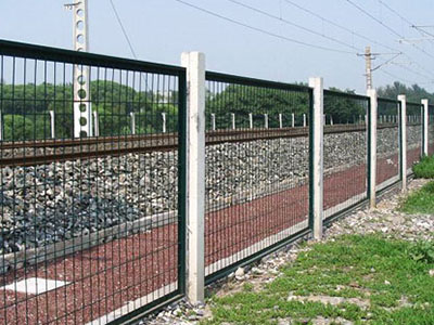 铁路护栏网 - 问鼎国际图片2