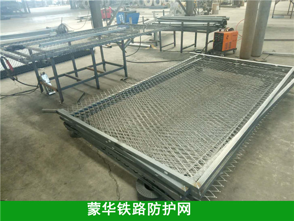 铁路防护网图片2