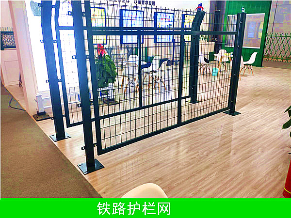 8002铁路护拦网 - 问鼎国际图片3